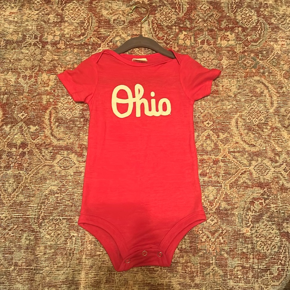 Homage 12-18 months Ohio script body suit Onesie